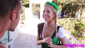 Cookie selling teen fucked on the couch