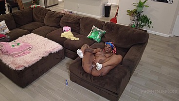 cought thick ebony maid on camera playing with pussy in my living room