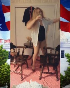 Donald Trump parody clip - smoking and drinking in the oval office lol