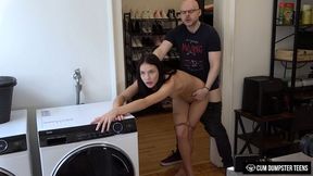 Cum Dumpster Teens - 18-25 dirt