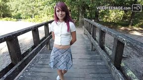 lovely 18 years girl does her first porn casting