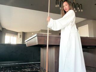 I distracted u bare on the pool table , now jack off for me