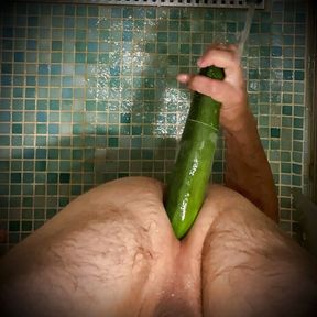 Anal Masturbation with a Giant Squash!