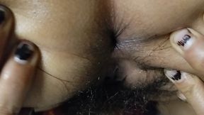 Bhabhi Ji Gadh May Ungli Dal Kar Sex Ka Maza Liya