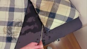 Pissing on my bed. Goodnight, Neo