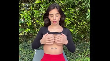 Ustedes estiran ?  #camgirl #milk #NSF #Only18 #PROMO