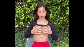 Ustedes estiran ?  #camgirl #milk #NSF #Only18 #PROMO