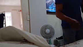 camera oculta real, provoquei o montador de moveis e ele nao resistiu