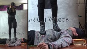 trampling phone call (two cameras)