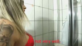 FARTING FOR YOUR FRIEND TO SMELL WHILE STAY WITH HER IN THE BATHROOM (ENGLISH SUBTITLES) PART 1 BY BIA MELLO AND JESSIKA HOT (CAM BY RENAN) FULL HD