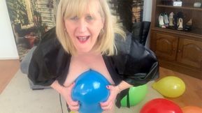 Balloon Fetish. Big Tit Mature Balloon blowing and Popping