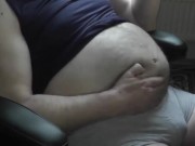 pregman is going into labor and move belly