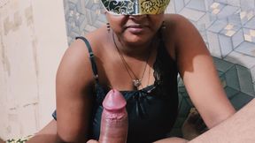 Bhabhi Ki Gand Me Mota Lund Dalte Hi Bhabhi Chila Gae Ur Dard Se Rone Jaisa Face Bana Liya