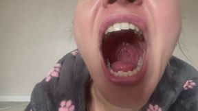 chewing long sweet worms mov