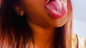 👅💦💦