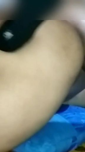 Bhabhi hard fuck in room.   Clip 1