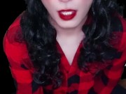 Masturbándome hasta eyacular porque estaba muy caliente 😊.