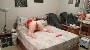 Neighbor Kneads a Big Pussy