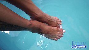 Rosey and her sexy tranny feet
