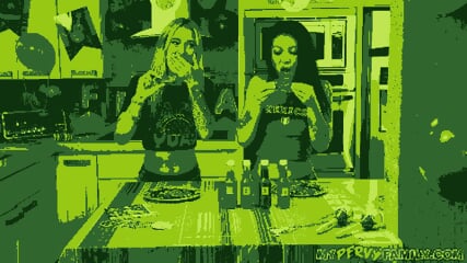 My pervy family is a green screen game