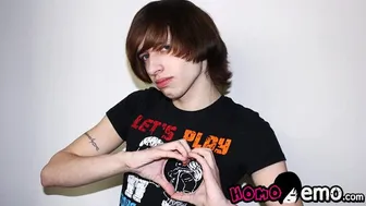 Andrew Dexter rides Damien White's huge cock on the couch