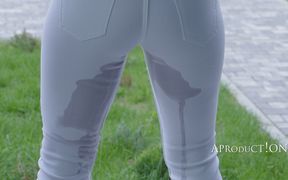 Swiss MILF Wetting Jeans