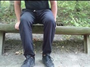 Schuhe und Nylonfüsse lüften ** Outdoor im Wald **