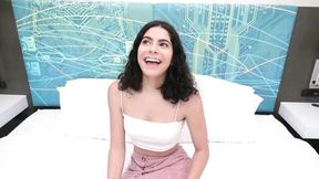 Looking-good girlie's POV video