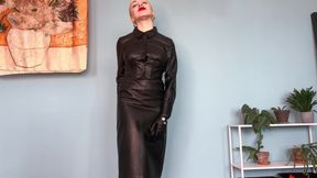 Horny blonde enjoys her real leather skirt