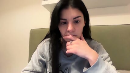 getting head from someone who whispers their tax returns