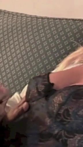 The Rich Lady and the Black: He Adores Her Feet and Fuck Her Hard