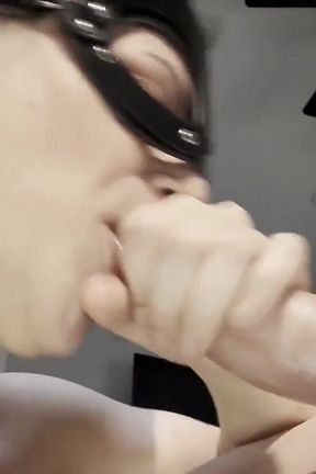 I Suck to Get a Close-up Pulsating Oral Creampie, Show Cum, and Then Swallow Every Drop!