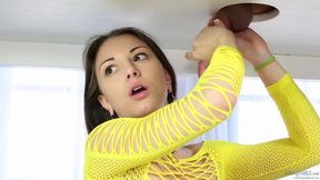 Alexis Rodriguez Sparks Brunette Latina Handjob Heat