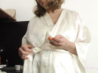 Aunt Judy's - 40yo Amateur Redhead mother I'd like to fuck Mrs. Marta's WORTHWHILE MORNING MASTURBATION