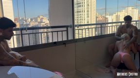 My Naughty Wife Waited for Me in Her Nightgown on the Apartment Balcony - I Ate Her Pussy