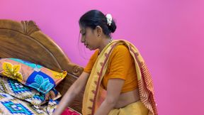 South indian sexy bhabhi ko desi uncle nekhub pussy fuck kiya, bhabhi ne apna pussy chataya