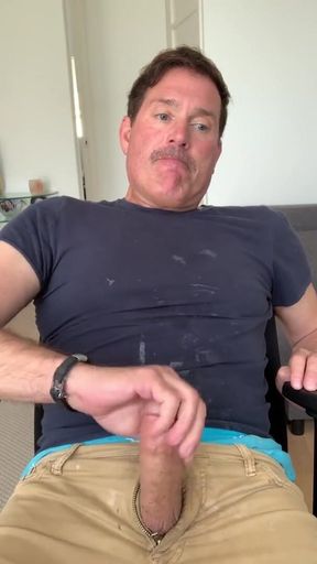 Super horny, hard dick bate session. Face