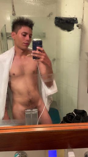 Because today is Thursday you TBT<br />
Do you dare to shower with me?