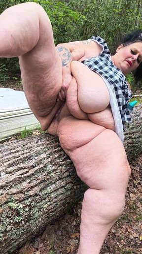 Slutty Girl Bottle Pumps Pussy for Stepdaddy in the Woods Squirting so Good