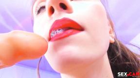 ”(16:9) Kinky Hot Girl suck her Dildo with passion”