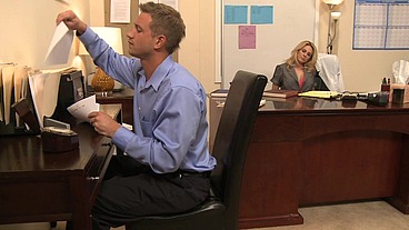Nothing satisfies her pussy the way a black cock does and Caroline is more than willing to...