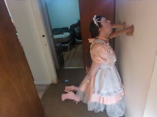 Sissy Katya's mouth training