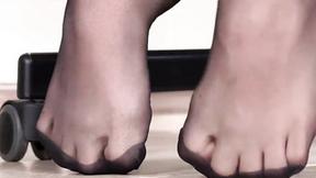 ”Office Slut in pantyhose & heels foot teasing”