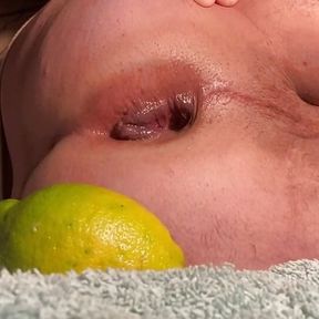 lemon appearing from my little hole