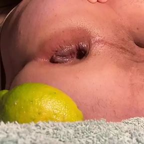 lemon appearing from my little hole