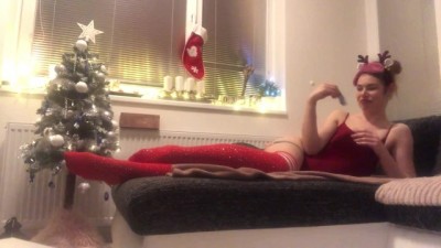 Christmas Fucking on Sofa!!