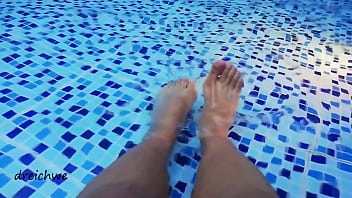 Foot fetish in a big pool