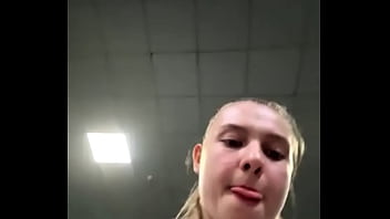 Extreme fucking with trainer in the gym