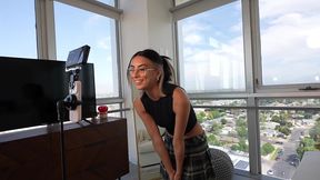 slutty influencer fucks her airbnb host - lamar gatz