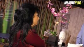 Mature German Housewife Enjoys a Sensual Massage - Unforgettable Moments with a Skilled Masseur